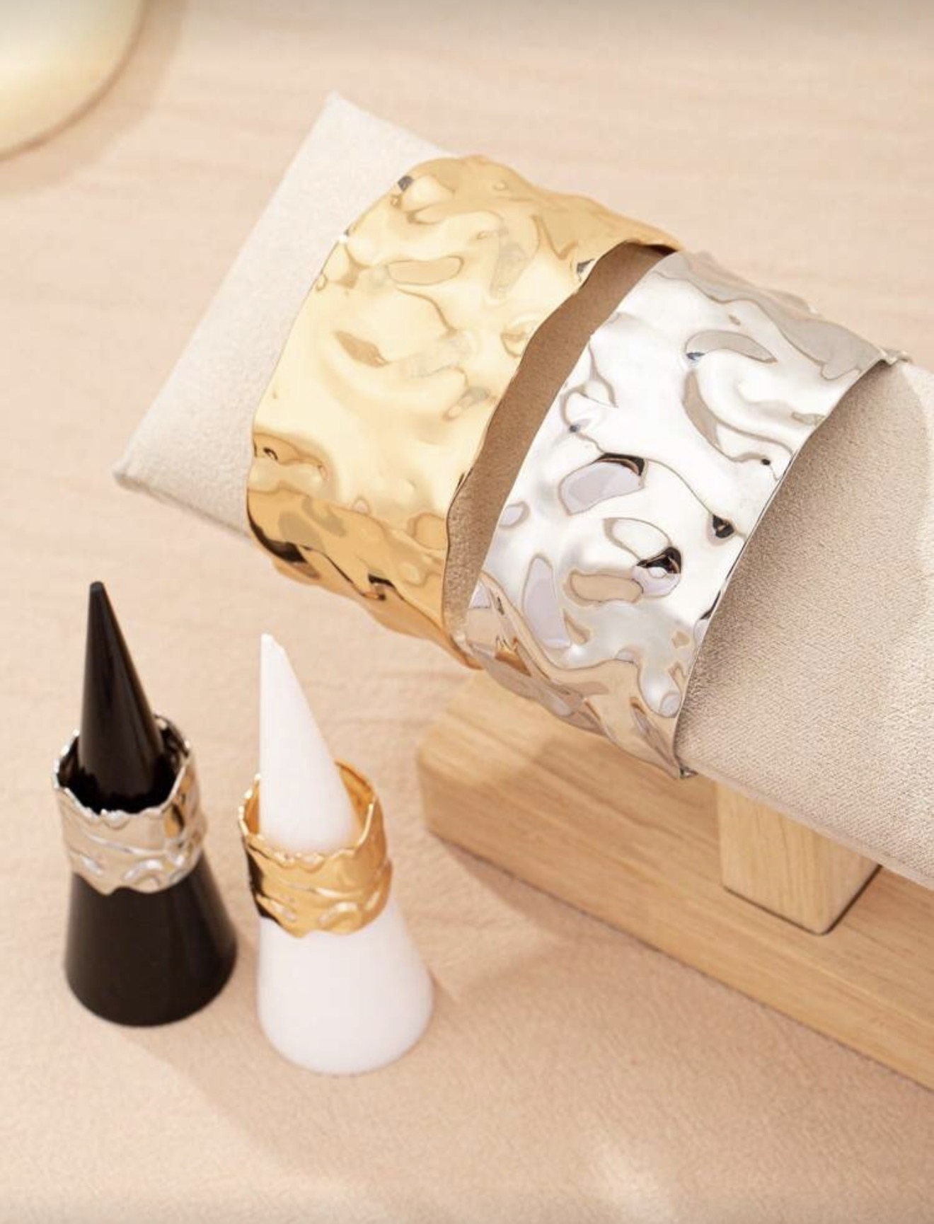 1 set Élégant Ensemble de bracelets et bagues en métal